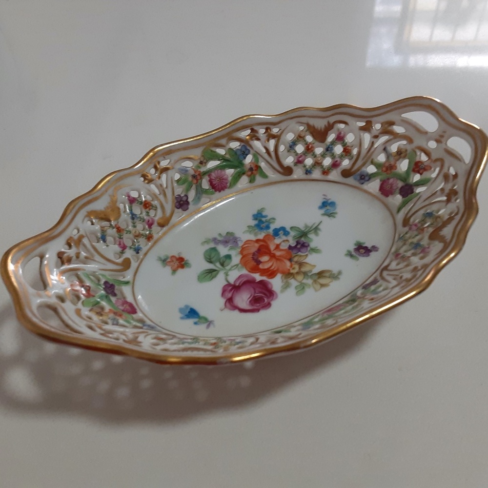 Vintage Porcelain Goid Trim Candy  Nut Tray Schumann  Bavaria Dresden